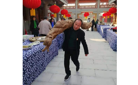 泰山巔的叩問(wèn)：當(dāng)野生葛根粉遇見(jiàn)五代傳承的 “至誠(chéng)之道”