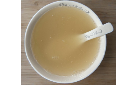 葛粉沖調(diào)新手必看！告別“白色尷尬”，一碗晶瑩剔透的有機(jī)野生葛根粉是這樣沖出來的！