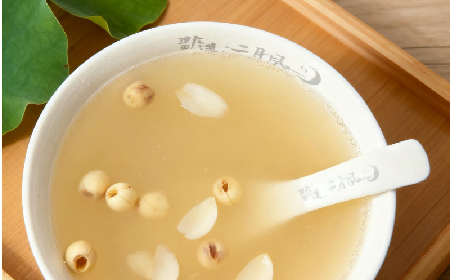 冬日圍爐時(shí)光，一碗野生葛粉撫平滿身燥意