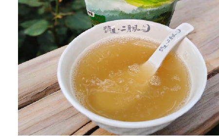 春日出游，保溫杯里面放什么最好，二月風(fēng)有機(jī)野生葛根粉陪你潤(rùn)養(yǎng)全程